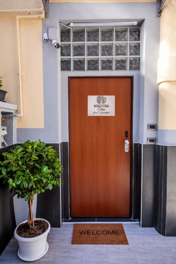 Medusa Cilea Guest House Neapel Exterior foto